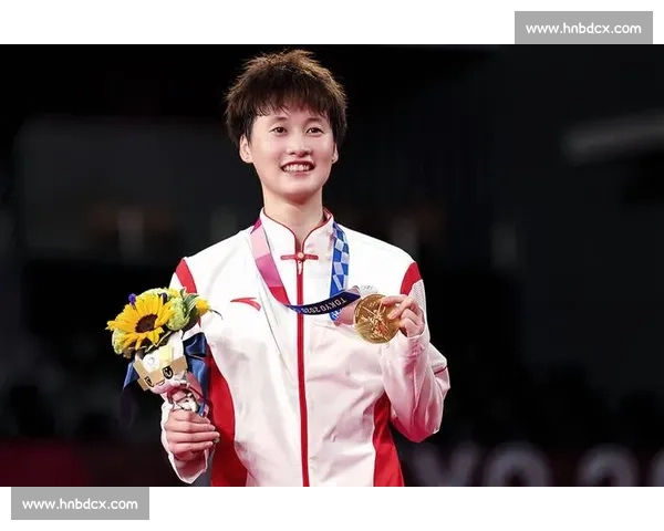 退赛潮中的孤勇者:国羽法国赛遇冷,陈雨菲逆势冲锋