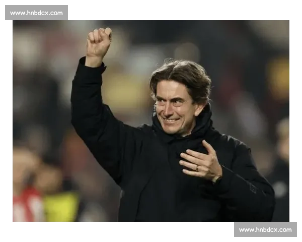 小雷点出热刺蜕变关键:弗兰克的革新与澳波的遗产 小雷点出热刺蜕变关键:弗兰克的革新与澳波的遗产